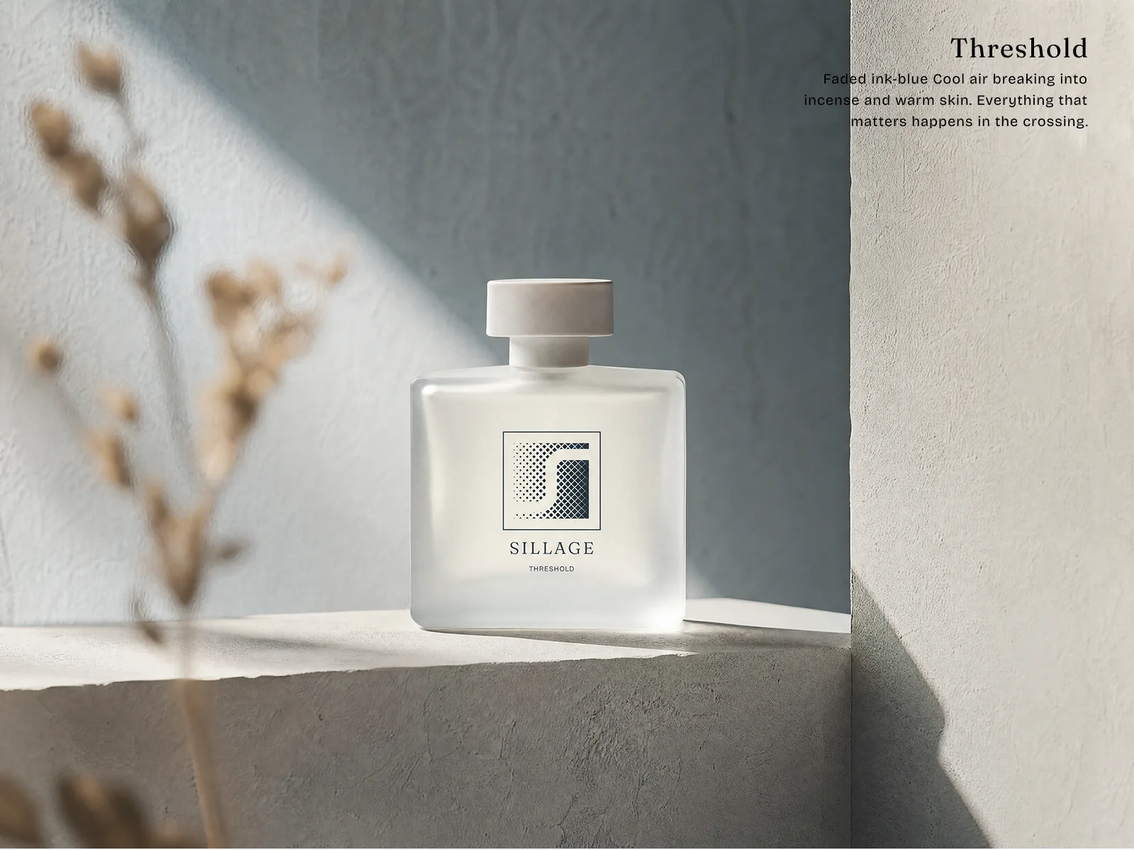 Sillage — Threshold scent bottle